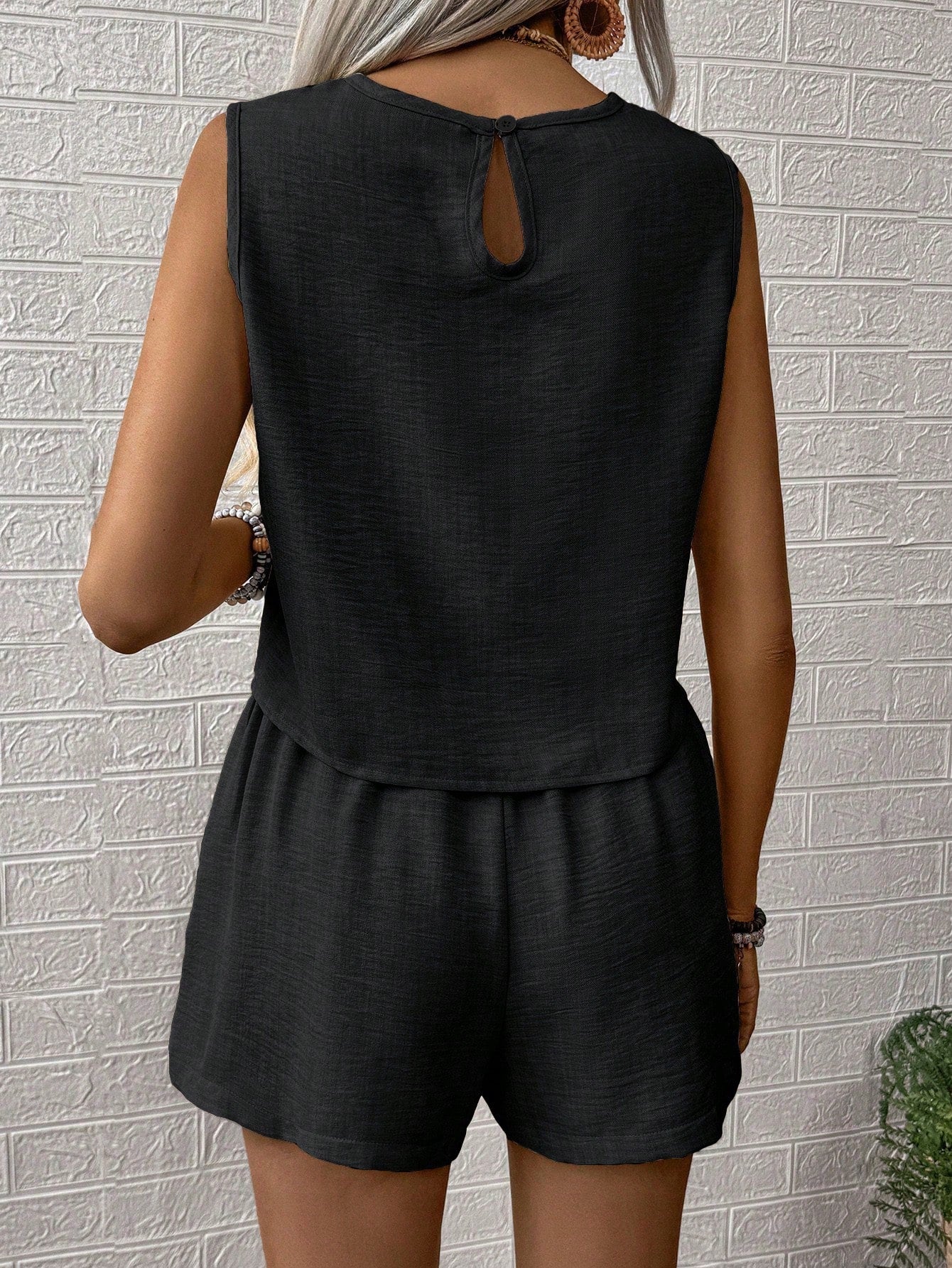 Conjuntos Femininos
Conjunto Saia e Blusa
Conjunto Cropped e Saia
Conjunto de Duas Peças
Conjunto Casual Feminino
Conjunto Elegante
Conjunto para Festa
Conjunto de Shorts e Top
Conjunto de Tricô
Conjunto de Verão Feminino
Conjunto de Inverno Feminino
Conjunto Plus Size
Conjunto de Roupa de Praia
Conjunto de Roupa Esportiva Feminina
Conjunto com Estampa Floral
Moda femenina
Verão2025
Moda
Estilo
Verao
Verão2025
Verão
Conjuntos de verao